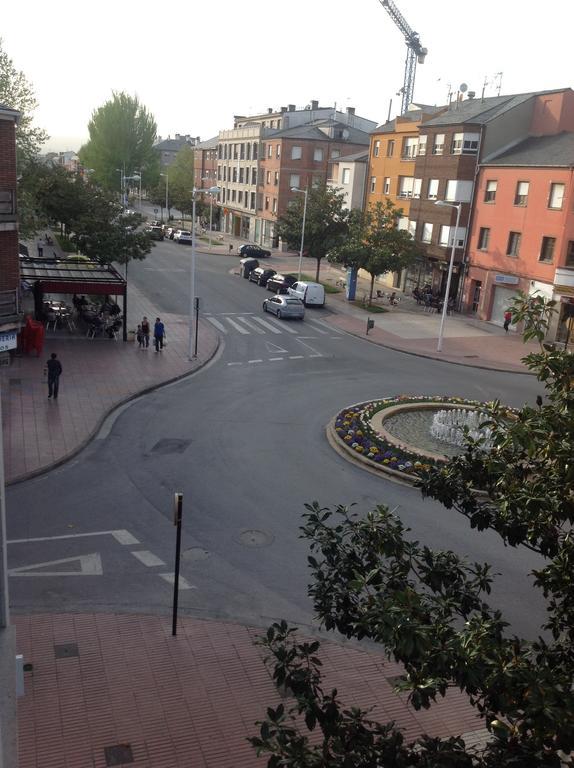 El Ancla Hotell Ponferrada Eksteriør bilde